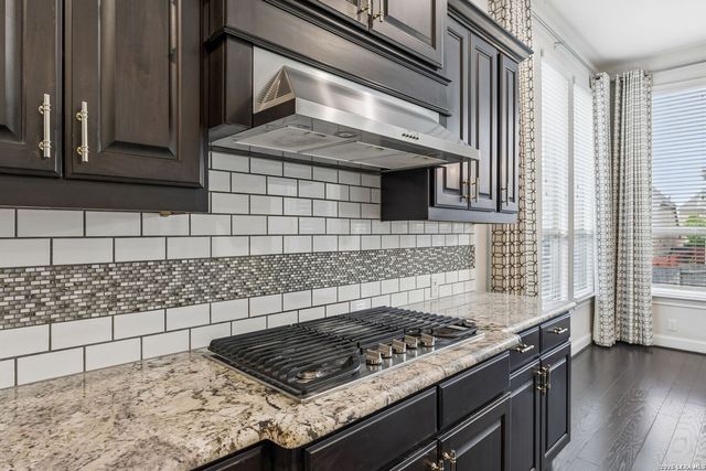 25847 Warbler View, San Antonio, TX 78255