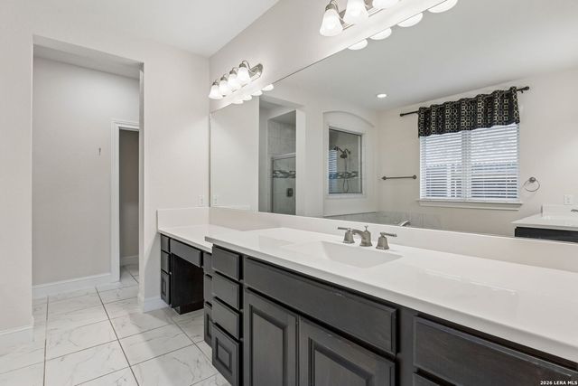 25847 Warbler View, San Antonio, TX 78255