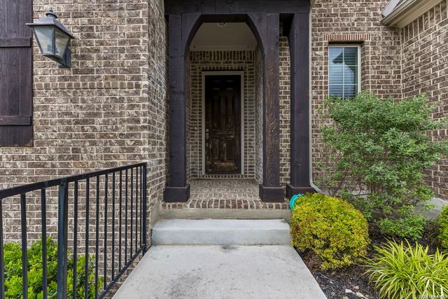 25847 Warbler View, San Antonio, TX 78255