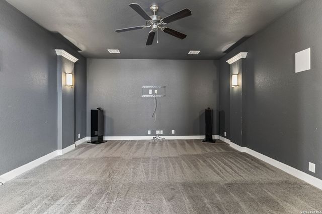 25847 Warbler View, San Antonio, TX 78255