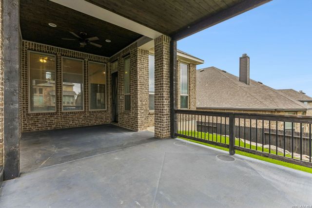 25847 Warbler View, San Antonio, TX 78255