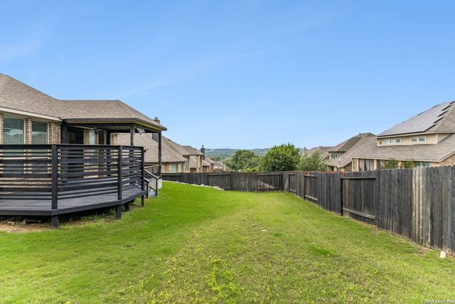 25847 Warbler View, San Antonio, TX 78255