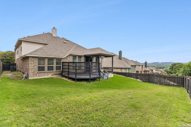 25847 Warbler View, San Antonio, TX 78255