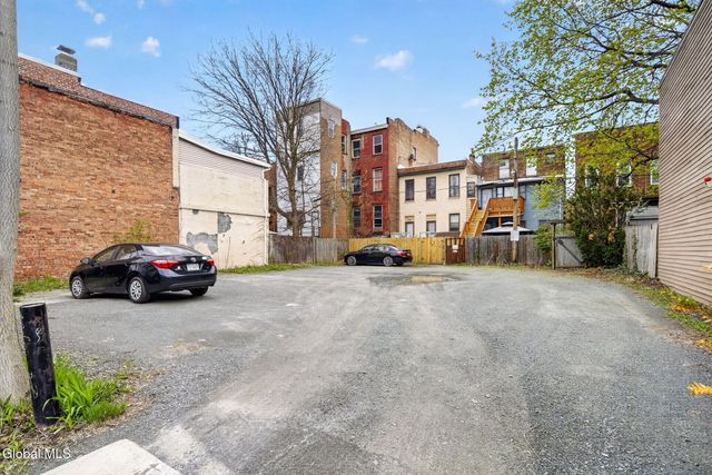 151 Jefferson Street, Albany, NY 12210