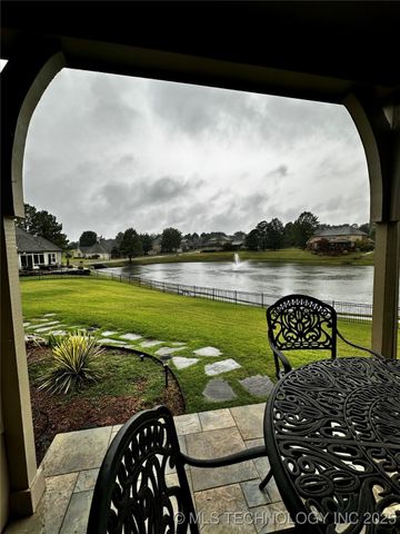 304 E 123rd Court S, Jenks, OK 74037