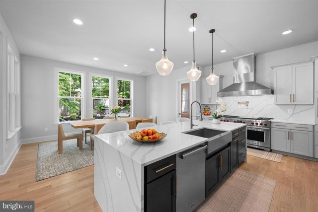 2354 CEDAR LN, Vienna, VA 22182