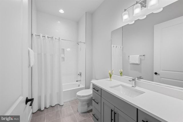 2354 CEDAR LN, Vienna, VA 22182
