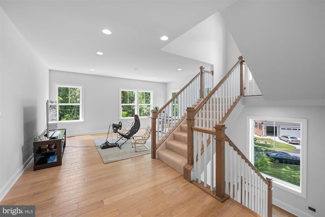 2354 CEDAR LN, Vienna, VA 22182