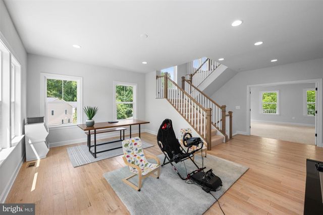 2354 CEDAR LN, Vienna, VA 22182