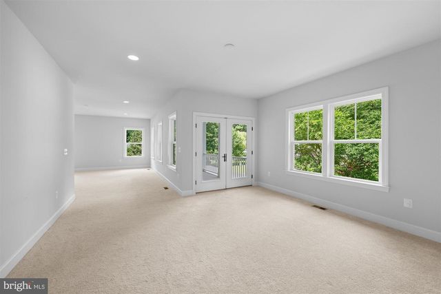 2354 CEDAR LN, Vienna, VA 22182