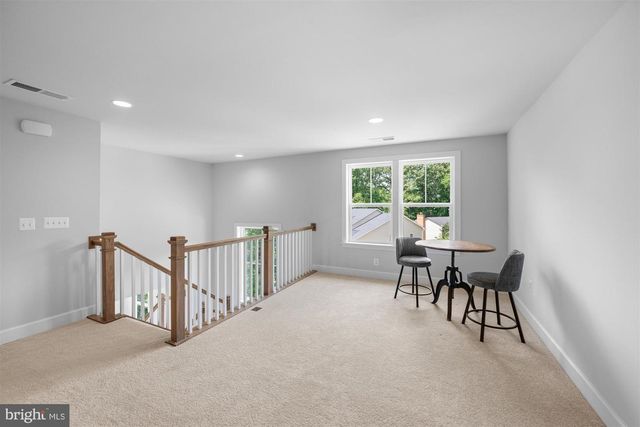 2354 CEDAR LN, Vienna, VA 22182