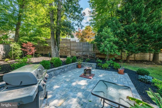 2354 CEDAR LN, Vienna, VA 22182