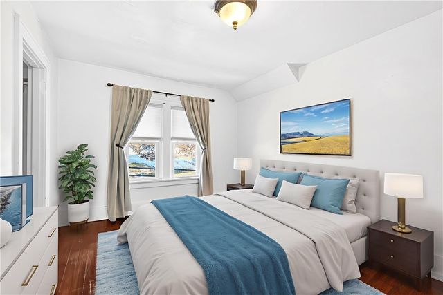 140 4th St, Chartiers, PA 15342