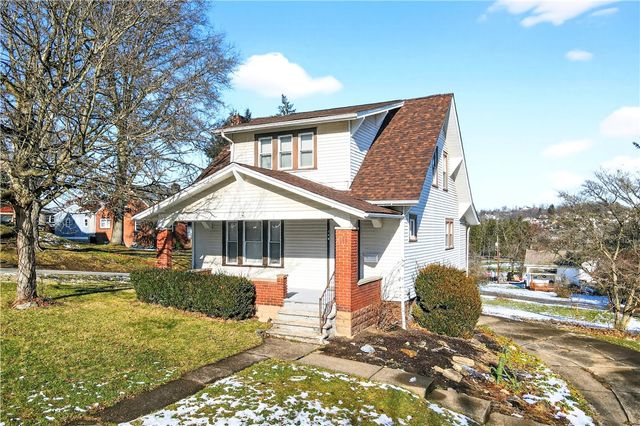 140 4th St, Chartiers, PA 15342