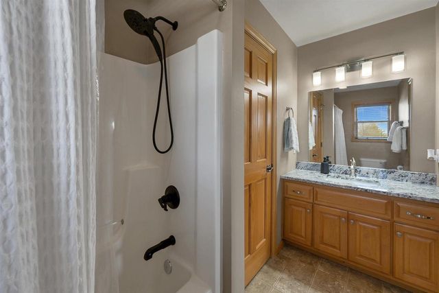 2061 W HIGGINS, De Pere, WI 54115