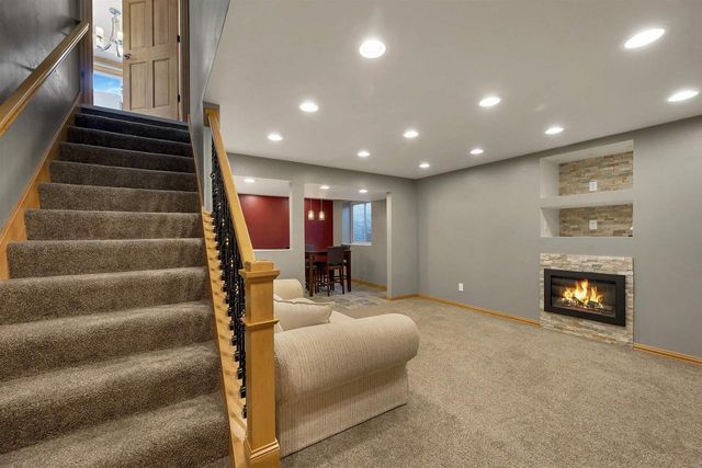 2061 W HIGGINS, De Pere, WI 54115
