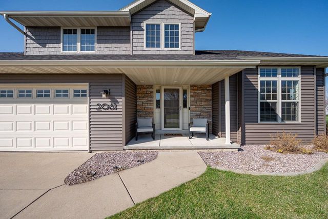 2061 W HIGGINS, De Pere, WI 54115