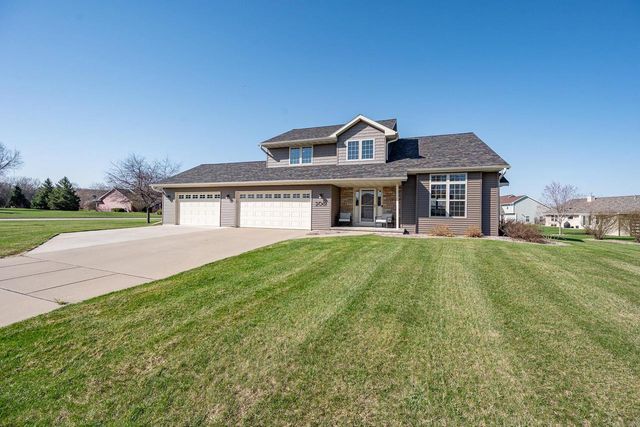 2061 W HIGGINS, De Pere, WI 54115