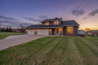 2061 W HIGGINS, De Pere, WI 54115
