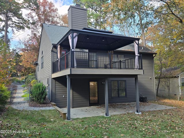 202 Elderberry Drive, Chapel Hill, NC 27517