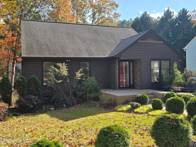 202 Elderberry Drive, Chapel Hill, NC 27517