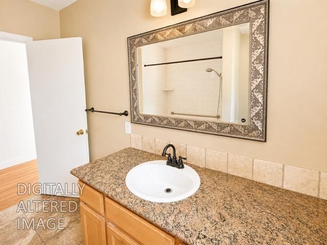 1217 Woodman Way, Modesto, CA 95350