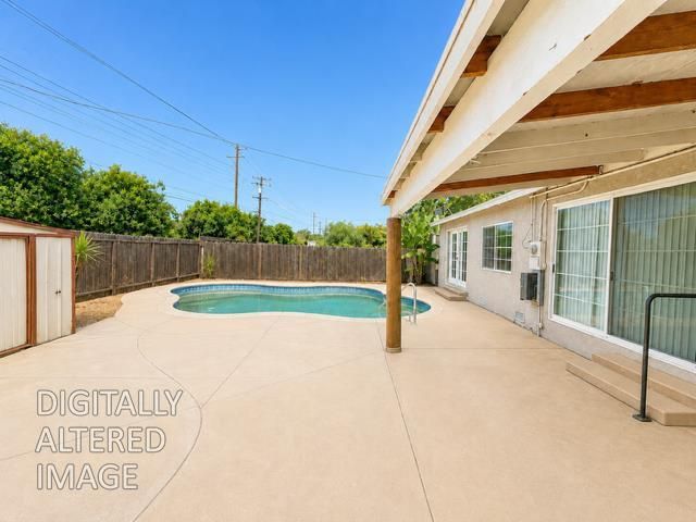 1217 Woodman Way, Modesto, CA 95350