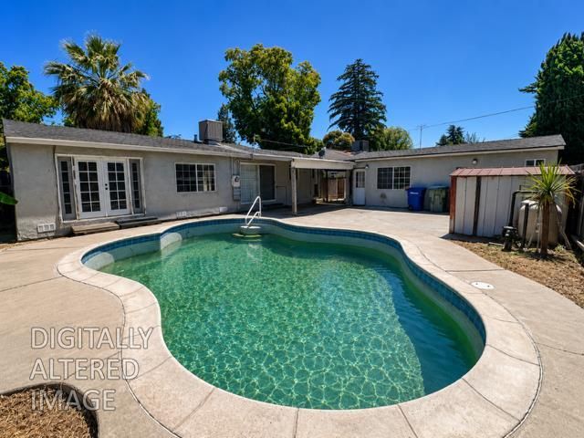 1217 Woodman Way, Modesto, CA 95350