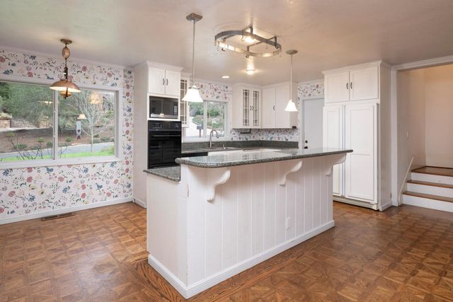 112 JANE Drive, Woodside, CA 94062