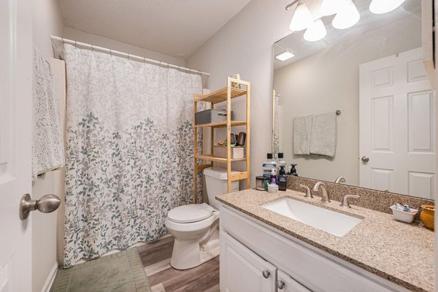 1402 Camp Road 9g, Charleston, SC 29412