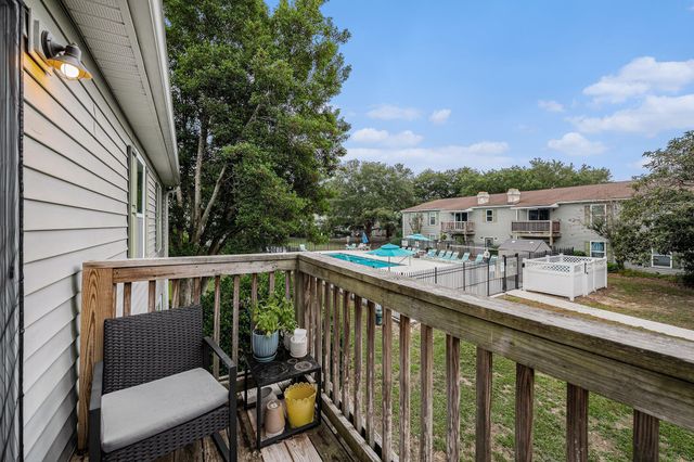 1402 Camp Road 9g, Charleston, SC 29412