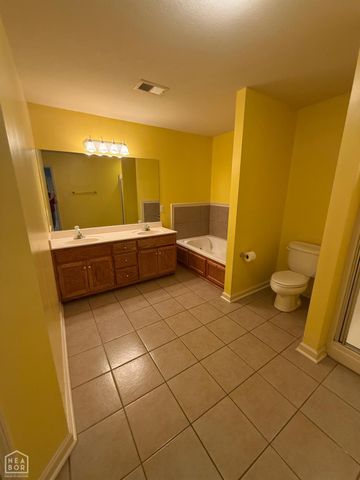 4600 Summit Ridge Drive, Jonesboro, AR 72404