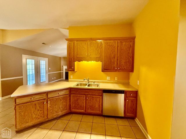 4600 Summit Ridge Drive, Jonesboro, AR 72404