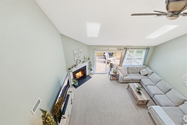 129 Ariel Circle 129, Sutton, MA 01590