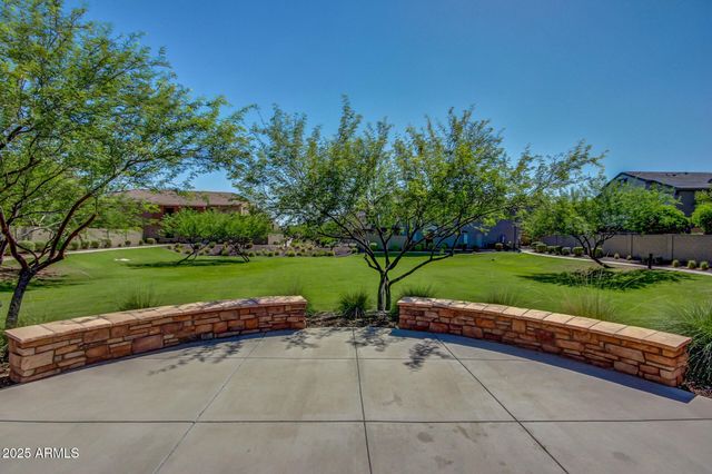 2725 E MINE CREEK Road 1010, Phoenix, AZ 85024