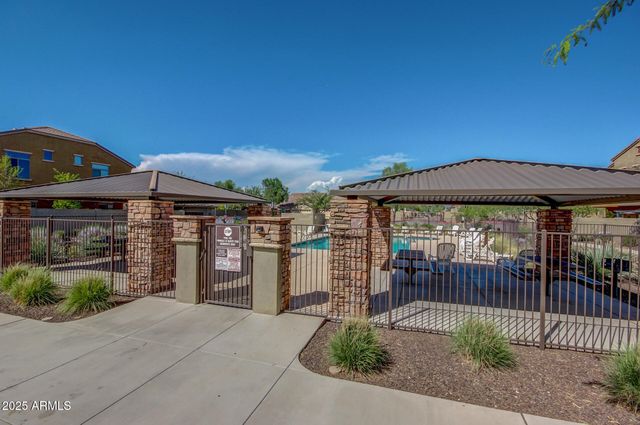 2725 E MINE CREEK Road 1010, Phoenix, AZ 85024