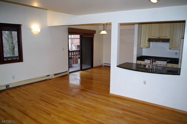 17 Village Way, Vernon Twp., NJ 07462