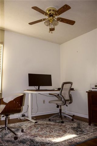 116 Grays LNDG, Hampton, VA 23666