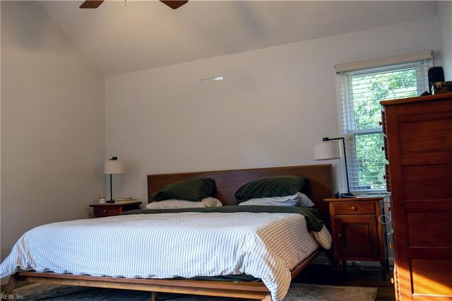 116 Grays LNDG, Hampton, VA 23666