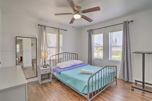 1920 NW 47th St, Miami, FL 33142