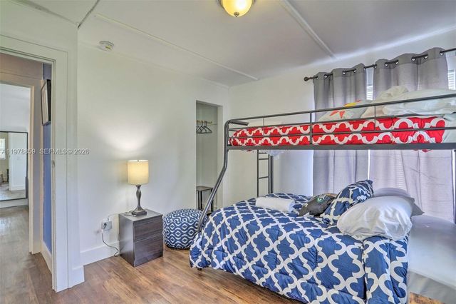 1920 NW 47th St, Miami, FL 33142