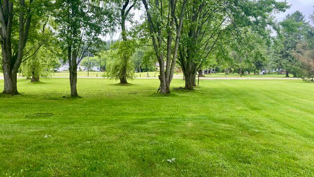 641 Tracey Lane, Brighton, MI 48114
