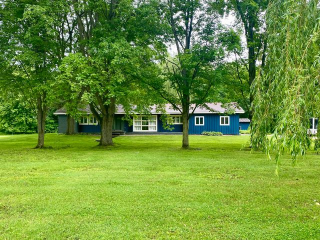 641 Tracey Lane, Brighton, MI 48114