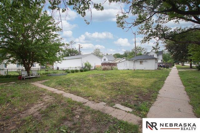 4243 N 60th Street, Lincoln, NE 68507