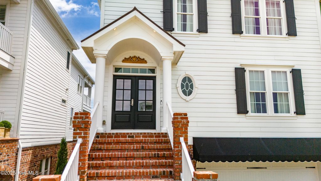 Image 16 of property listing at 458 Kensington Place, Newport, NC 28570