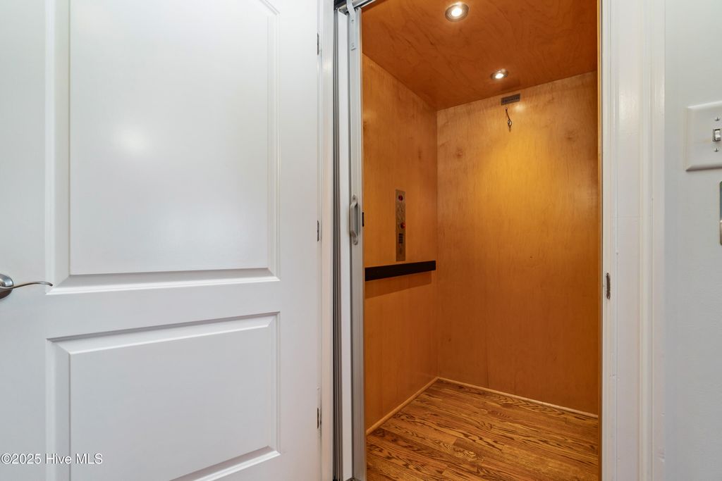 Image 35 of property listing at 458 Kensington Place, Newport, NC 28570