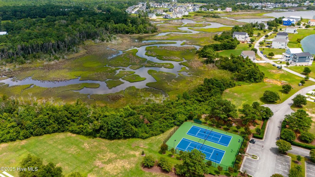 Image 5 of property listing at 458 Kensington Place, Newport, NC 28570