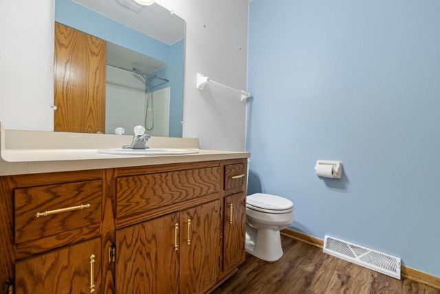 2722 Field DRIVE, Waukesha, WI 53188