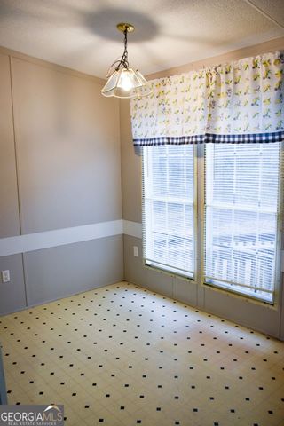 13396 State Rte 53 Highway, Fairmount, GA 30139