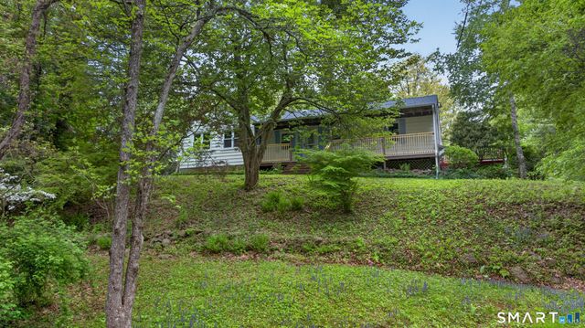 39 Fernwood Lane, Cheshire, CT 06410